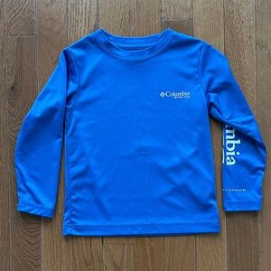 Columbia toddler boy swim shirt, size 3T